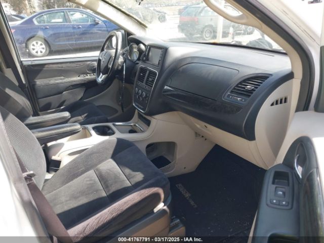 2C4RDGCG8ER357209 Dodge Grand Caravan Sxt