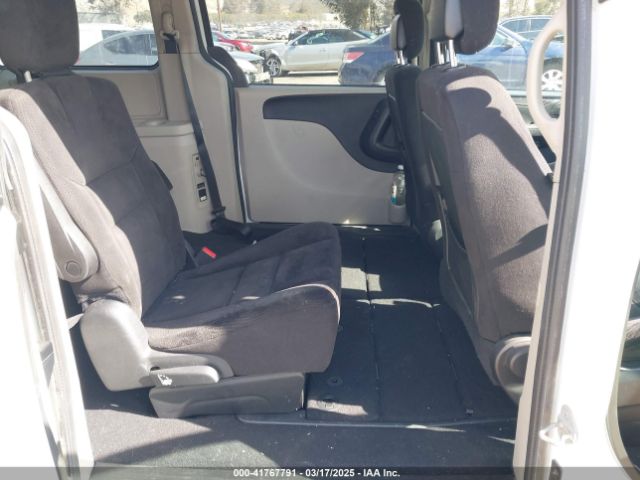 2C4RDGCG8ER357209 Dodge Grand Caravan Sxt