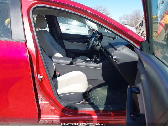 3MZBPADL8LM116012 Mazda Mazda3 Preferred Package