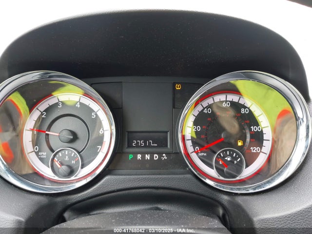 2C7WDGBG2KR801381 Dodge Grand Caravan Se