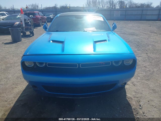 2C3CDZBT2FH914174 Dodge Challenger R/t Plus