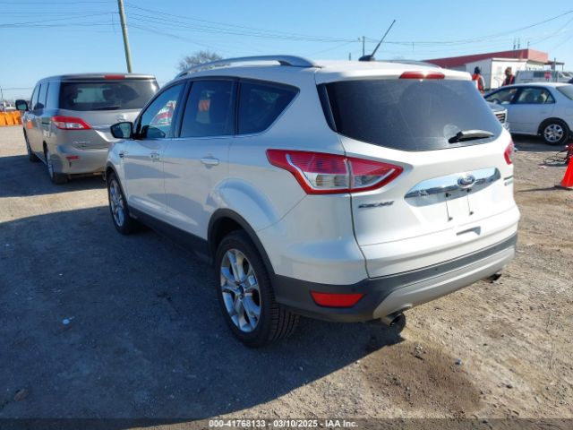 1FMCU0JX2FUB24636 Ford Escape Titanium