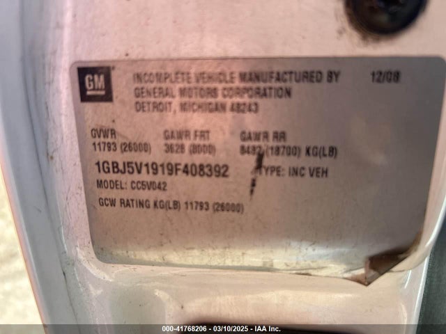 41768206 :رقم المزاد ، 1GBJ5V1919F408392 vin ، 2009 Chevrolet Cc5500 مزاد بيع