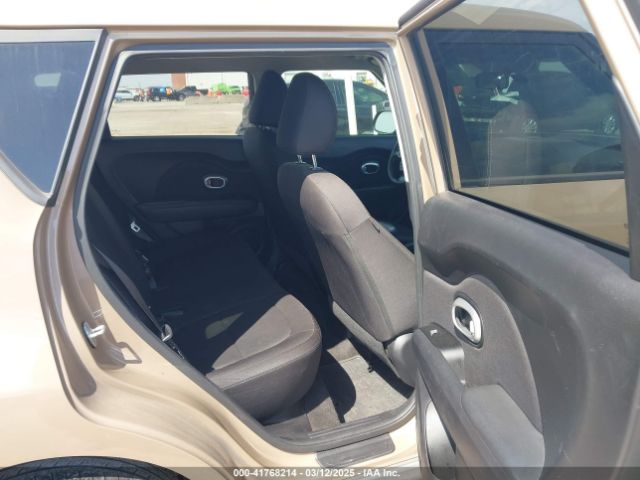 KNDJN2A29F7217550 KIA Soul