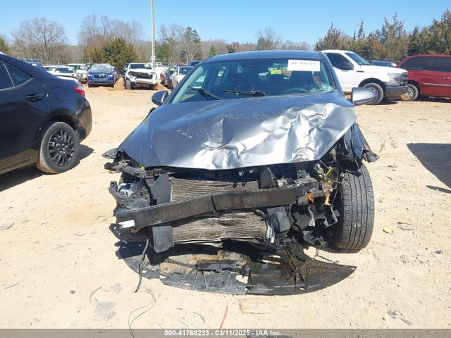 5NPD84LF4JH252520 Hyundai ELANTRA SEL
