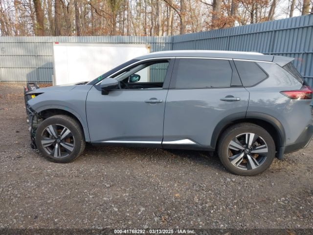 JN8AT3DD4MW304014 Nissan Rogue Platinum Intelligent Awd
