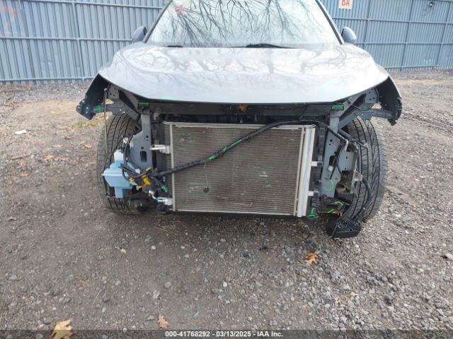 JN8AT3DD4MW304014 Nissan Rogue Platinum Intelligent Awd