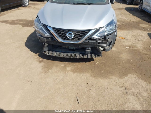 3N1AB7AP3KY445072 Nissan SENTRA SV