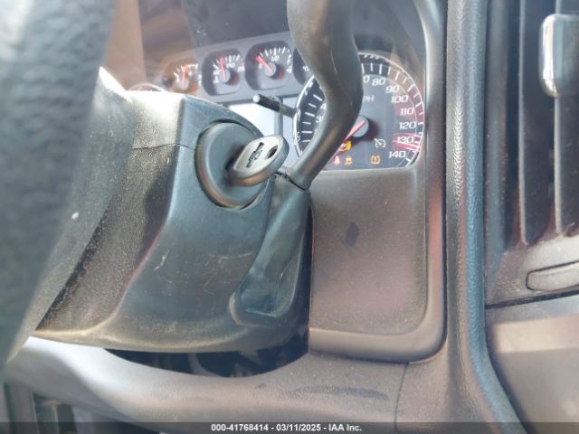1GC2KUEG0HZ245663 Chevrolet Silverado 2500hd Wt