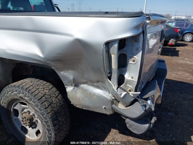 1GC2KUEG0HZ245663 Chevrolet Silverado 2500hd Wt