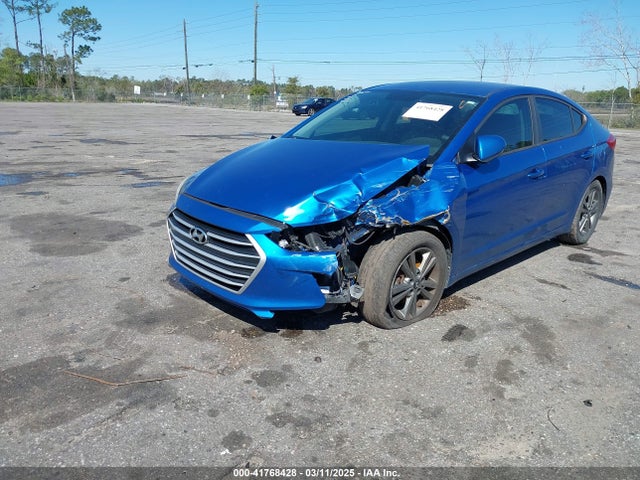 5NPD84LFXHH183858 Hyundai ELANTRA SE