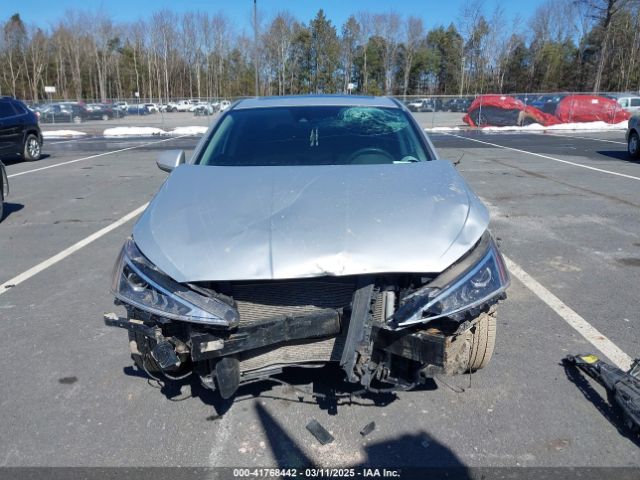 5NPD84LF8KH448669 Hyundai Elantra Value Edition