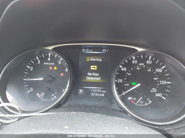 5N1AT2MV9FC917132 Nissan ROGUE SV