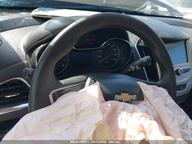 1G1BC5SMXH7133938 Chevrolet Cruze Ls Auto
