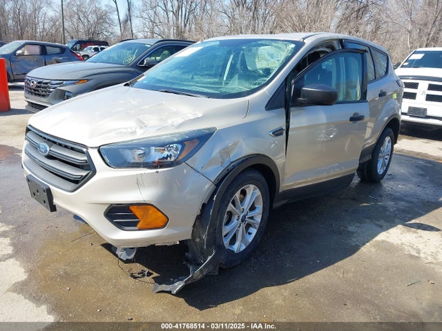 1FMCU0F77JUA23013 Ford ESCAPE S