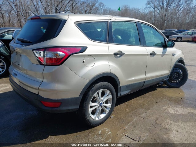 1FMCU0F77JUA23013 Ford ESCAPE S
