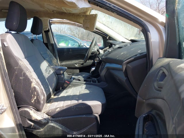 1FMCU0F77JUA23013 Ford ESCAPE S