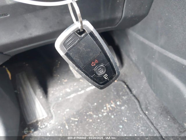 MAJ3P1TE6JC165966 Ford Ecosport Se