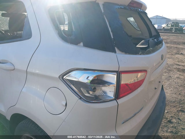 MAJ3P1TE6JC165966 Ford Ecosport Se