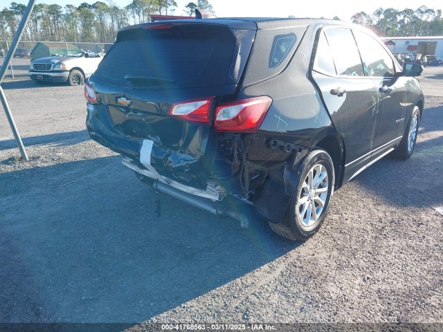 2GNAXHEV5J6225226 Chevrolet EQUINOX LS
