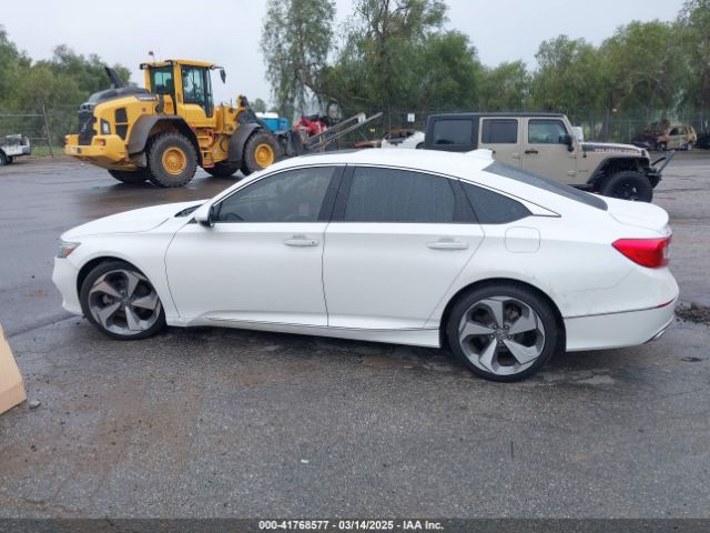1HGCV2F91JA006726 Honda Accord Touring 2.0t