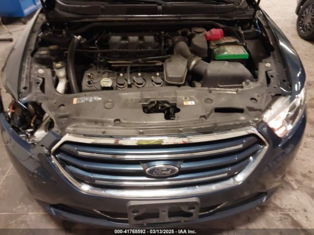1FAHP2F82HG109592 Ford Taurus Limited