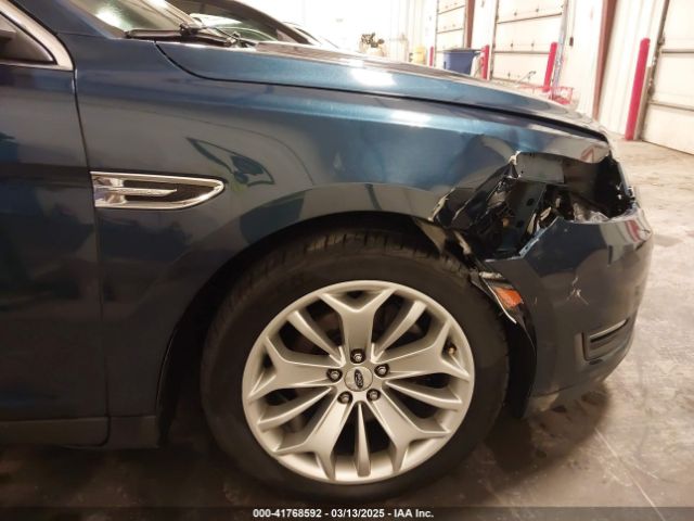 1FAHP2F82HG109592 Ford Taurus Limited