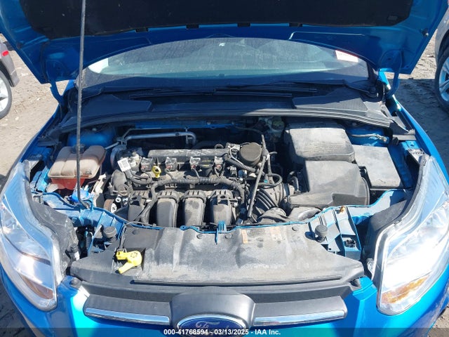 1FADP3F23EL269452 Ford FOCUS SE