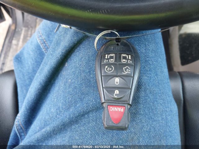 2013 CHRYSLER TOWN & COUNTRY 2C4RC1CG7DR570926 Photo 10