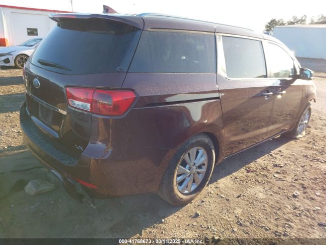 KNDMB5C11H6242656 KIA SEDONA LX