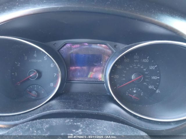 KNDMB5C11H6242656 KIA SEDONA LX