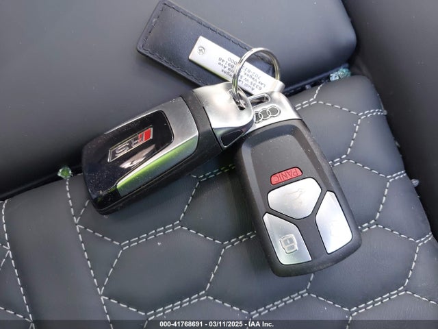 2024 AUDI RS 5 SPORTBACK WUAAWCF57RA902503 Photo 10