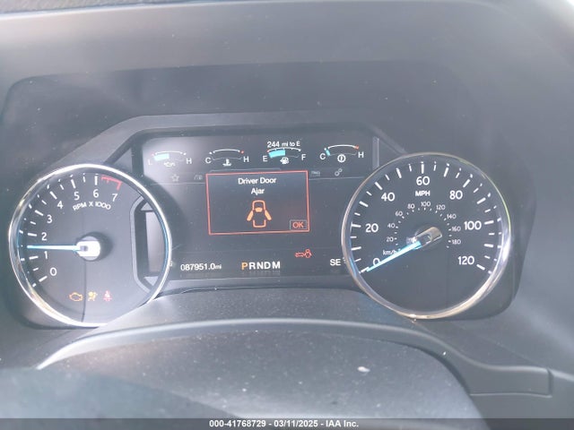 1FMJU1LT7JEA44453 Ford Expedition Platinum