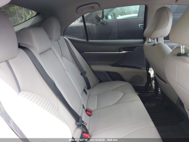 4T1G11AK6NU660671 Toyota CAMRY SE