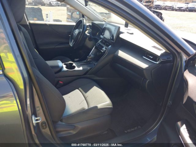 JTEAAAAH2MJ002520 Toyota VENZA LE