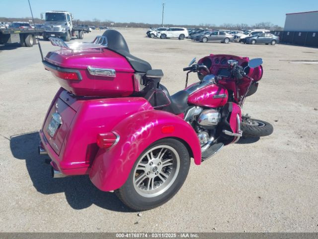 2017 HARLEY-DAVIDSON FLHTCUTG 1HD1MAD18HB861409 Photo 3