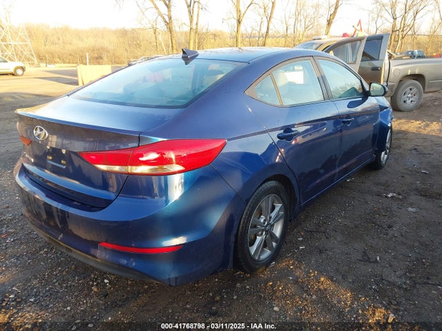 5NPD84LF6HH052054 Hyundai ELANTRA SE