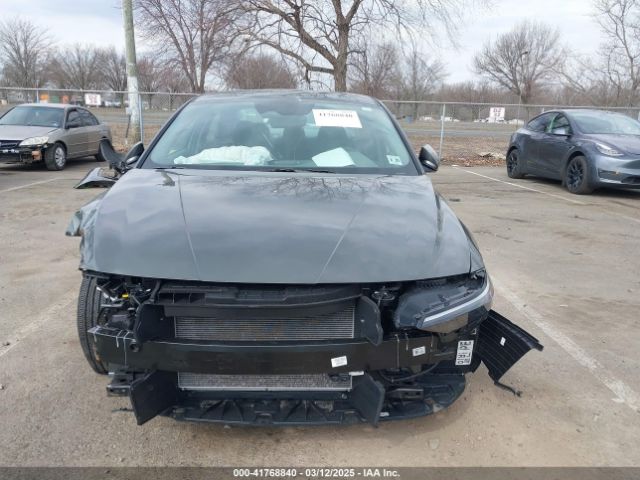 KMHLM4DG9RU784034 Hyundai ELANTRA SEL