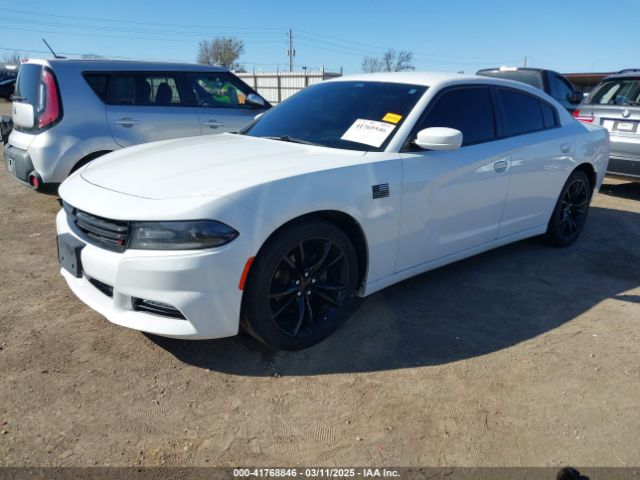 2C3CDXHG3GH326493 Dodge Charger Sxt
