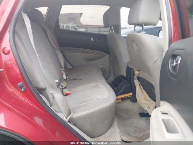 JN8AS5MT8FW668784 Nissan Rogue Select S
