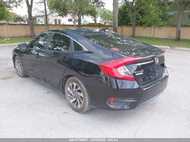 Honda CIVIC EX 2018 19XFC2F79JE020192 Image 3