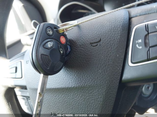 1FADP3F28HL237522 Ford FOCUS SE