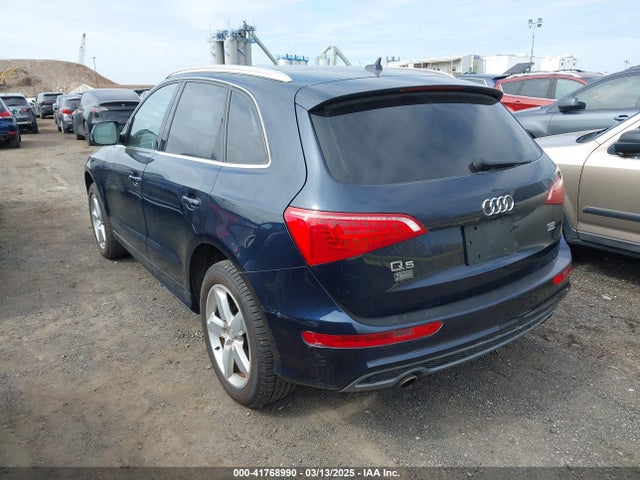 2011 AUDI Q5 WA1DKAFP0BA080154 Photo 2