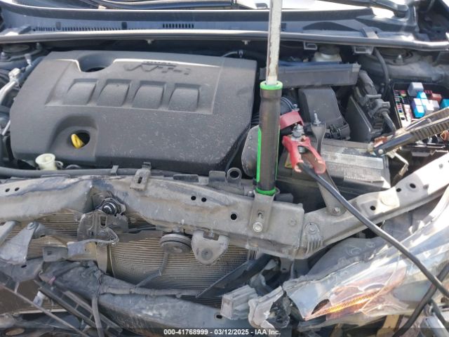 5YFBURHE0KP866033 Toyota COROLLA LE