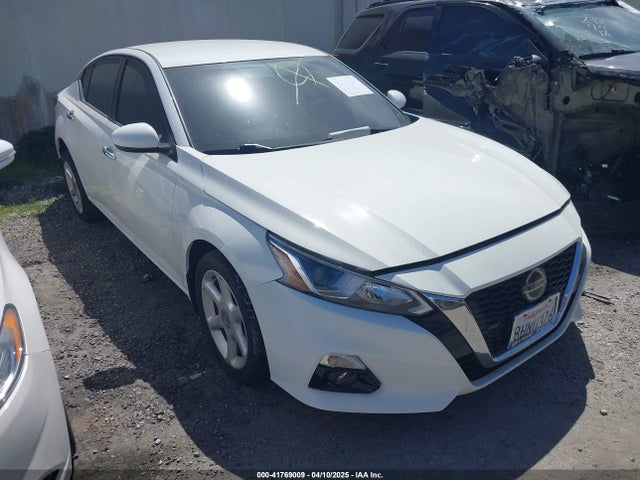 2019 1N4BL4BW7KC156505 главное изображение