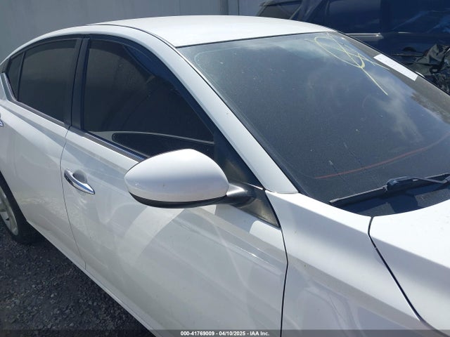 Nissan Altima 2.5 S 2019 1N4BL4BW7KC156505 Image 14
