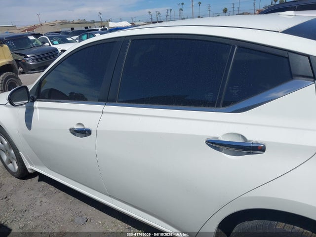 Nissan Altima 2.5 S 2019 1N4BL4BW7KC156505 Image 15