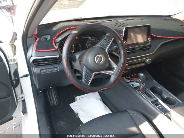 Nissan Altima 2.5 S 2019 1N4BL4BW7KC156505 Image 21