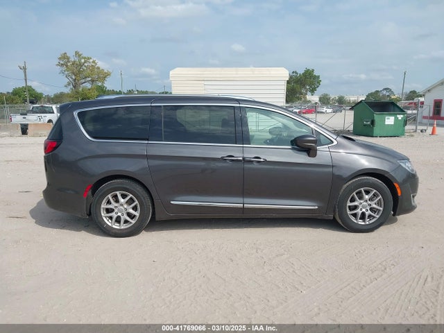 Chrysler Pacifica Touring L 2020 2C4RC1BG6LR283903 Image 13