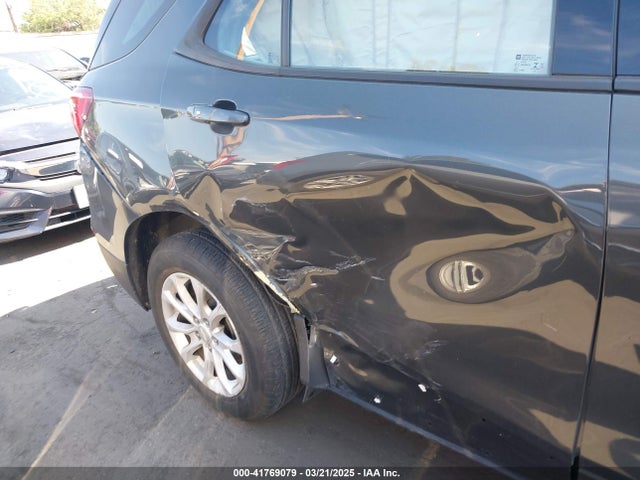 3GNAXHEV3JL362046 Chevrolet EQUINOX LS